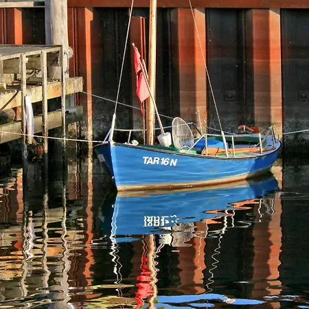 Baltischer Hof 40 *